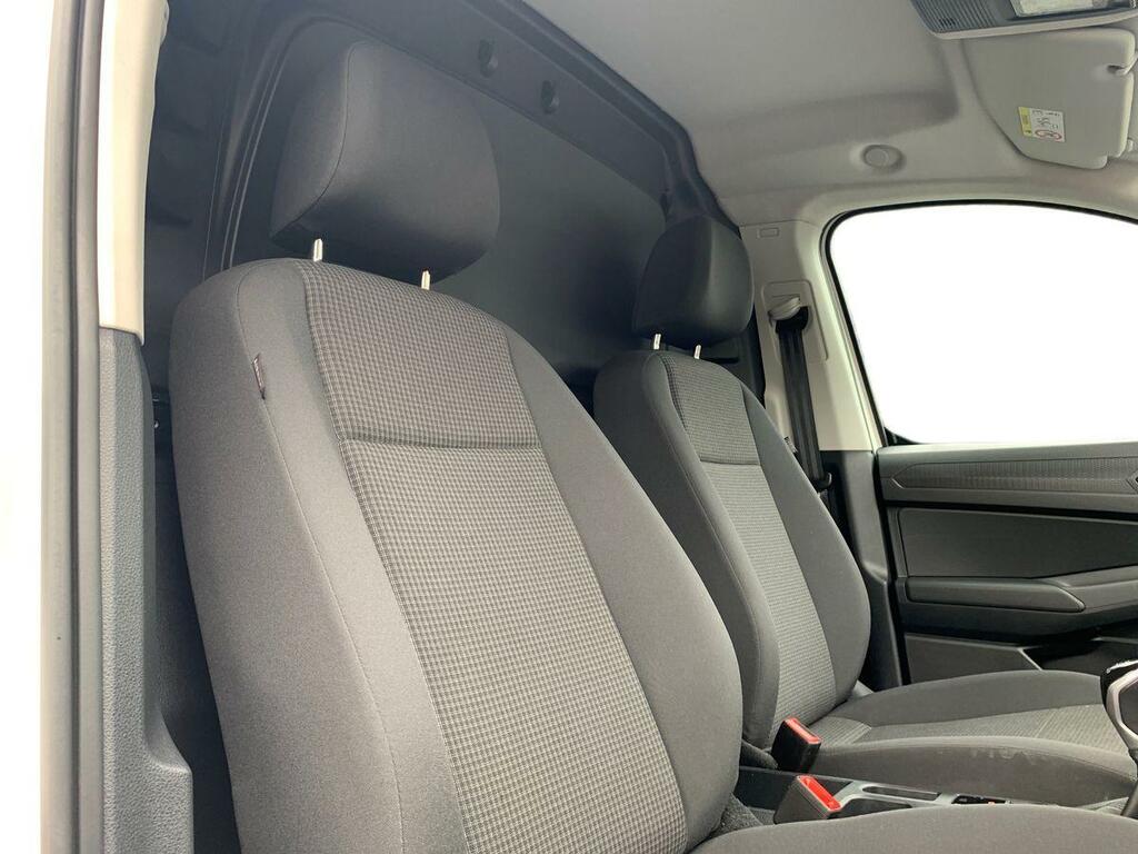 Volkswagen Caddy Cargo C20 2.0 Tdi 122Ps Commerce Pro Dsg Tech Pac YY75KHV Black #14