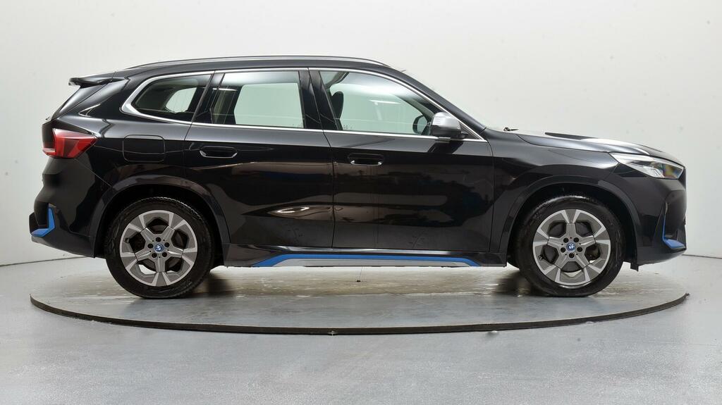 BMW iX1 M Sport NG23GKE White #3
