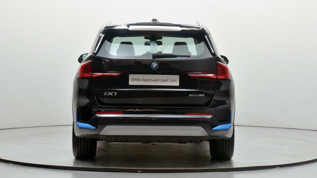 BMW iX1 M Sport NG23GKE White #15