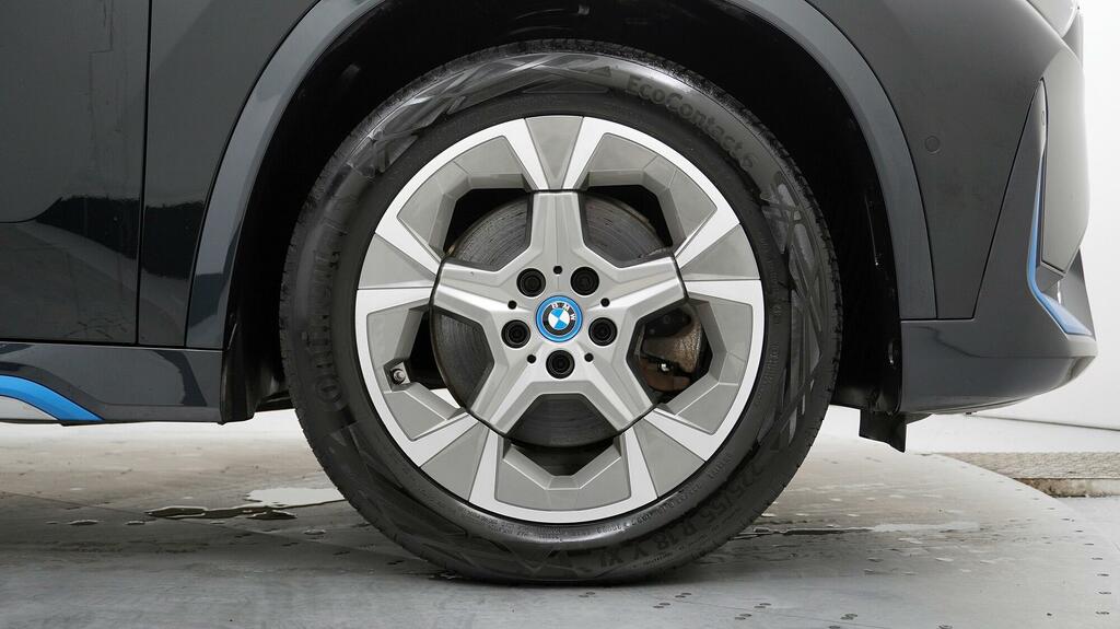 BMW iX1 M Sport NG23GKE White #14