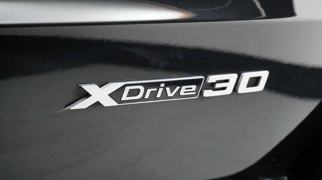 BMW iX1 M Sport NG23GKE White #36