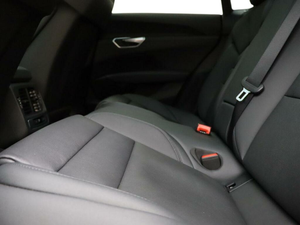 Audi E Tron GT 93.4Kwh Quattro Grey #11