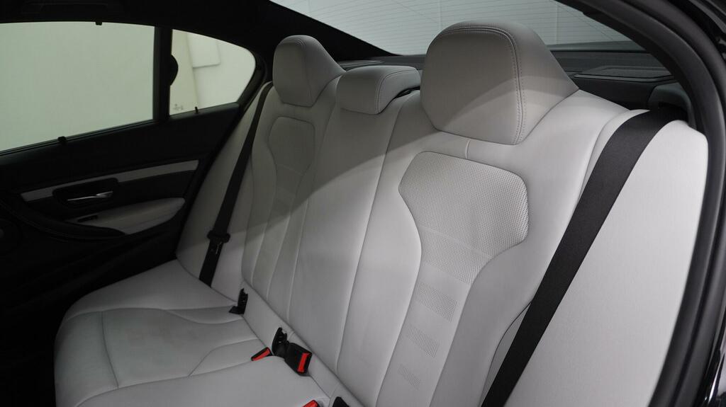 BMW M3 3.0 Bi-turbo Competition Package #36