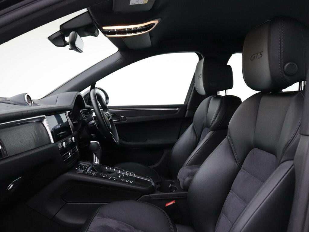 Porsche Macan Semi-auto 4Wd  #29