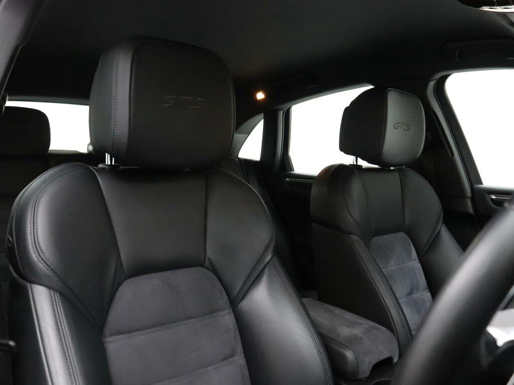 Porsche Macan Semi-auto 4Wd  #28
