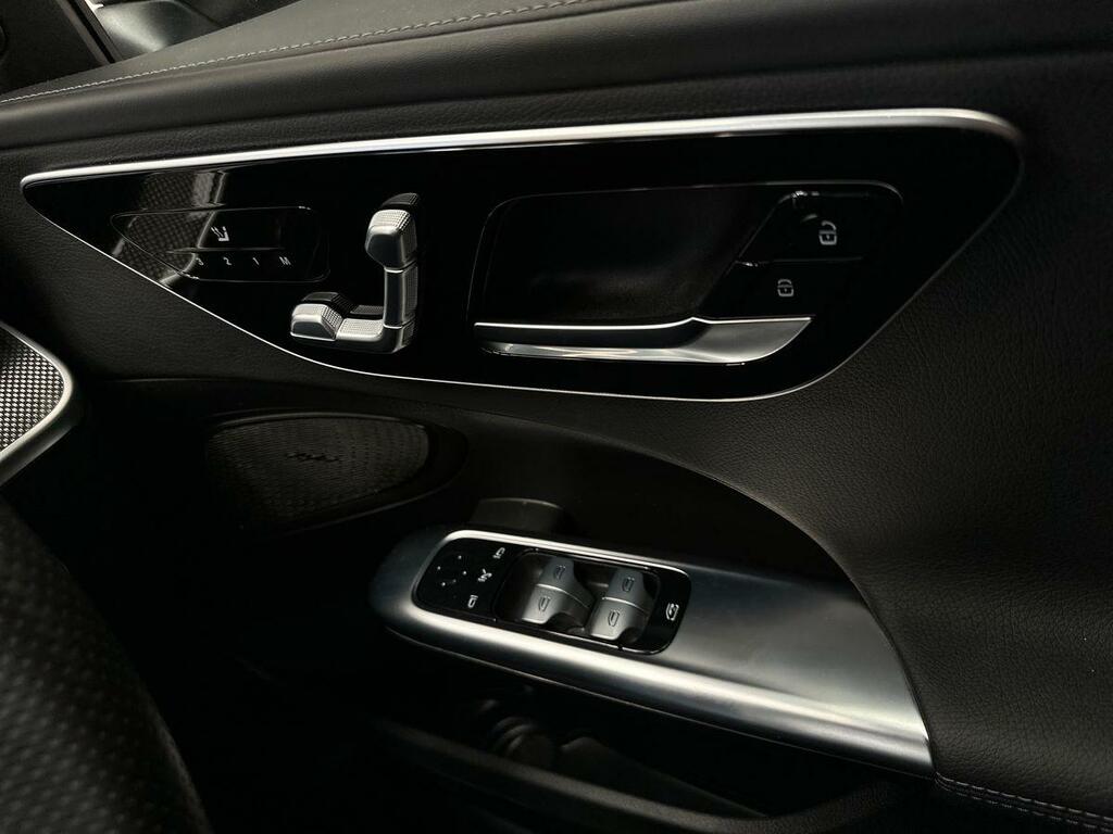 Mercedes-Benz C Class Coupe Black #32