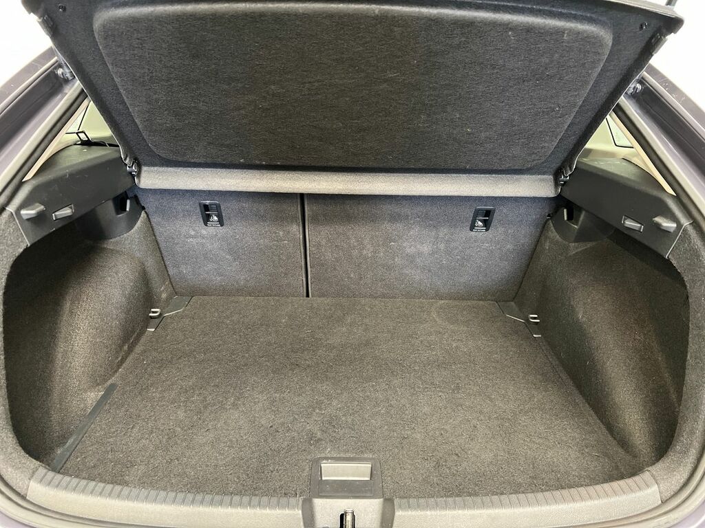 Volkswagen Taigo Match Black #10