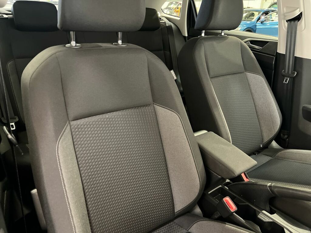 Volkswagen Taigo Match Black #31