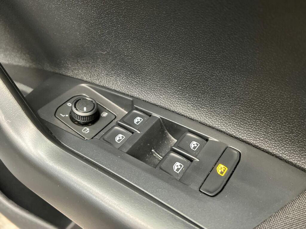 Volkswagen Taigo Match Black #29
