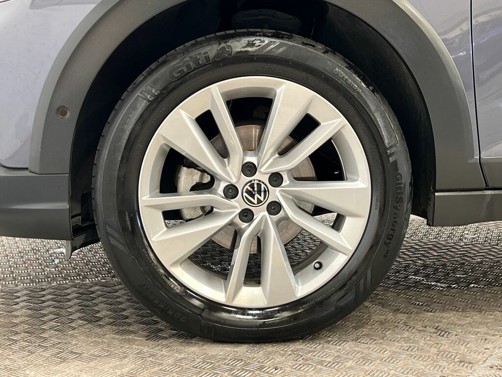 Volkswagen Taigo Match Black #26