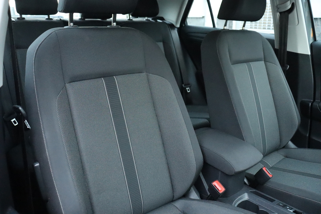 Volkswagen T-Roc Hatchback Grey #27