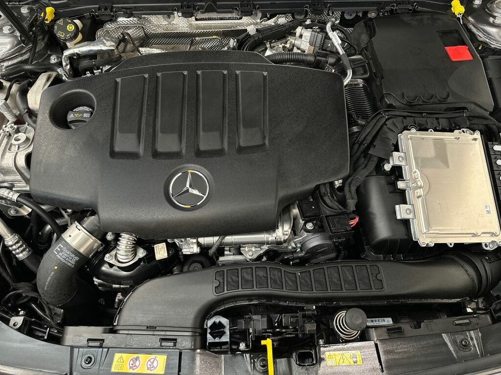 Mercedes-Benz CLA Class Cla 220D Amg Line Executive Tip  #26