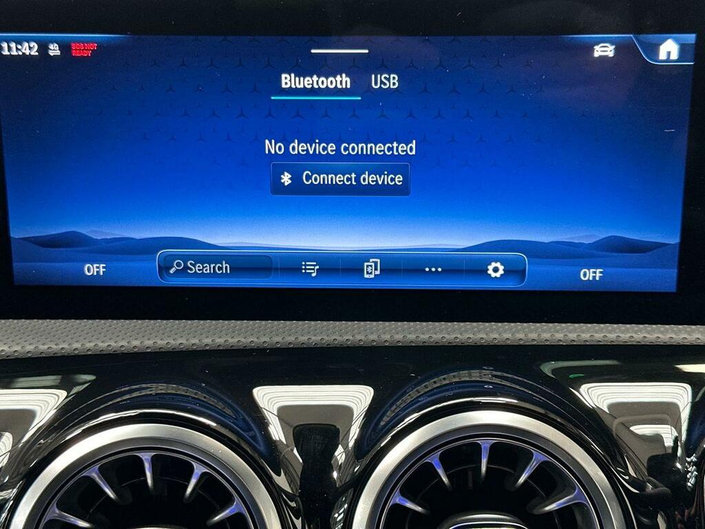 Mercedes-Benz CLA Class Cla 220D Amg Line Executive Tip  #17