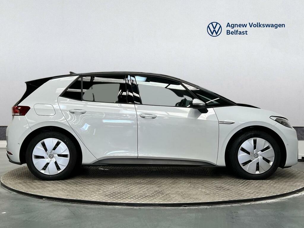 Volkswagen ID.3 Life 58Kwh Pro Performance 204Ps 1-Speed White #4
