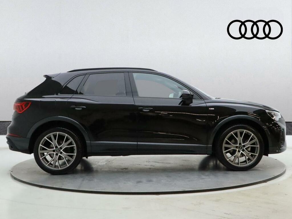 Audi Q3 Q3 35 Tfsi Black Edition S Tronic Tech Pack Black #4