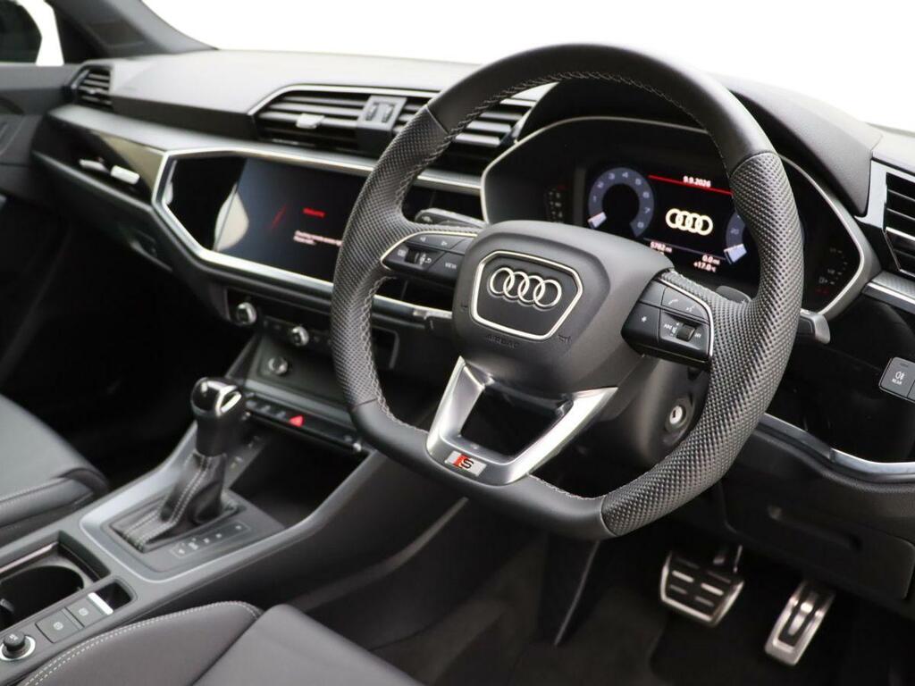 Audi Q3 Q3 35 Tfsi Black Edition S Tronic Tech Pack Black #6
