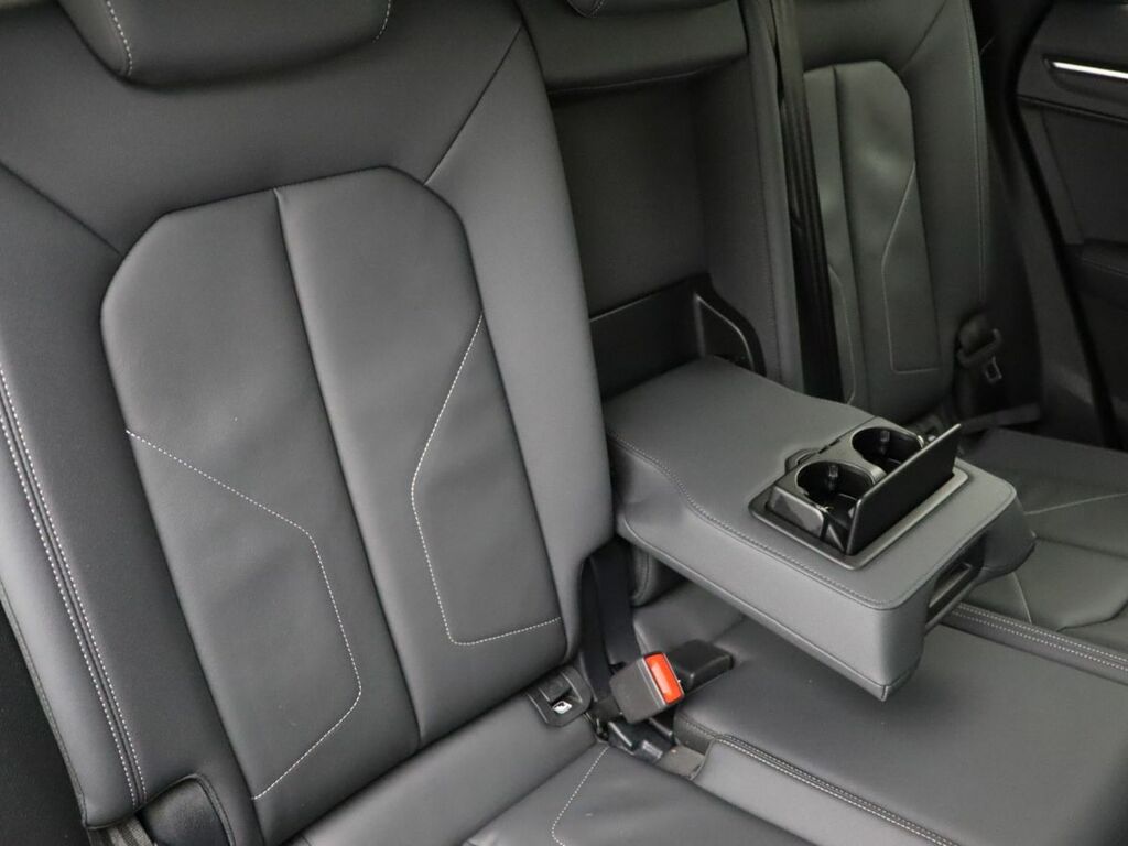 Audi Q3 Q3 35 Tfsi Black Edition S Tronic Tech Pack Black #33