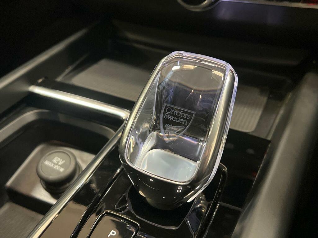 Volvo XC60 Plus Dark B5 Awd 250 Hp Grey #16