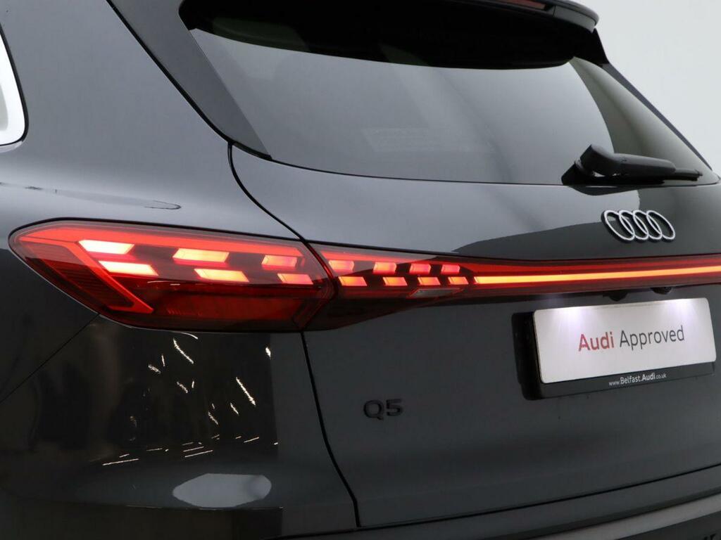 Audi Q4 E Tron 210Kw 45 Quattro 82Kwh Black Edition Black #20