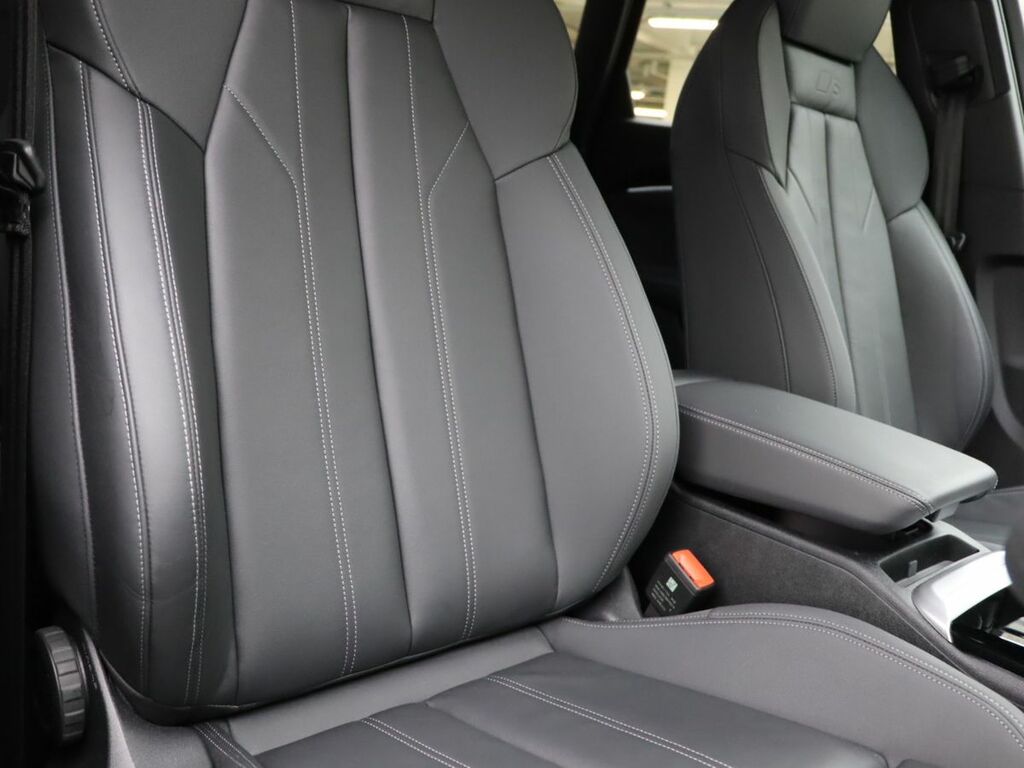 Audi Q4 E Tron 210Kw 45 Quattro 82Kwh Black Edition Black #34