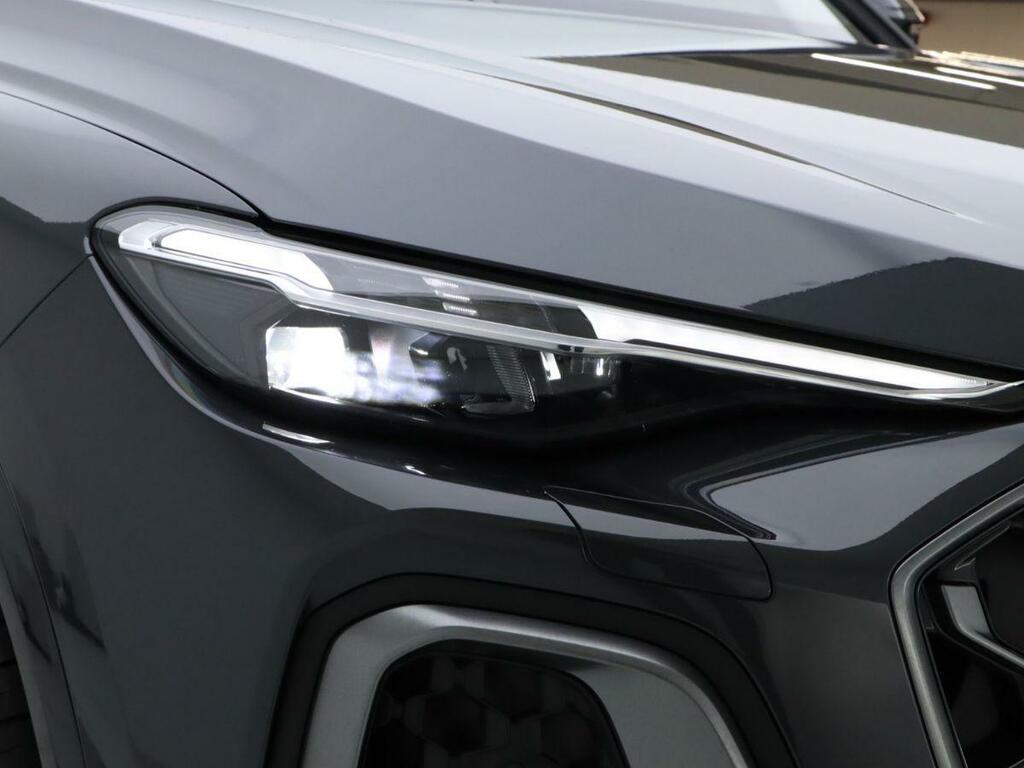 Audi Q4 E Tron 210Kw 45 Quattro 82Kwh Black Edition Black #19