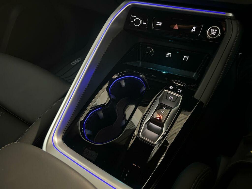Audi Q4 E Tron 210Kw 45 Quattro 82Kwh Black Edition Black #37