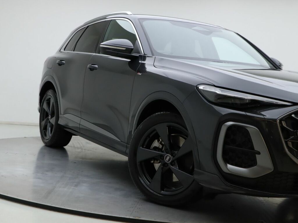 Audi Q4 E Tron 210Kw 45 Quattro 82Kwh Black Edition Black #33