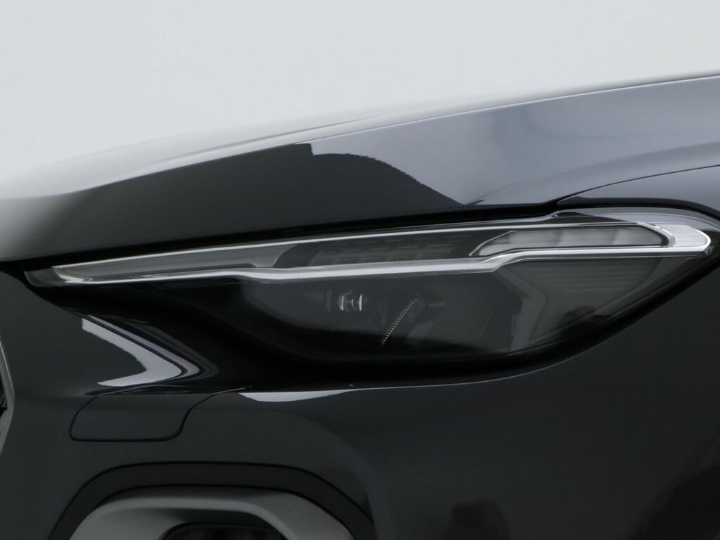Audi Q4 E Tron 210Kw 45 Quattro 82Kwh Black Edition Black #10