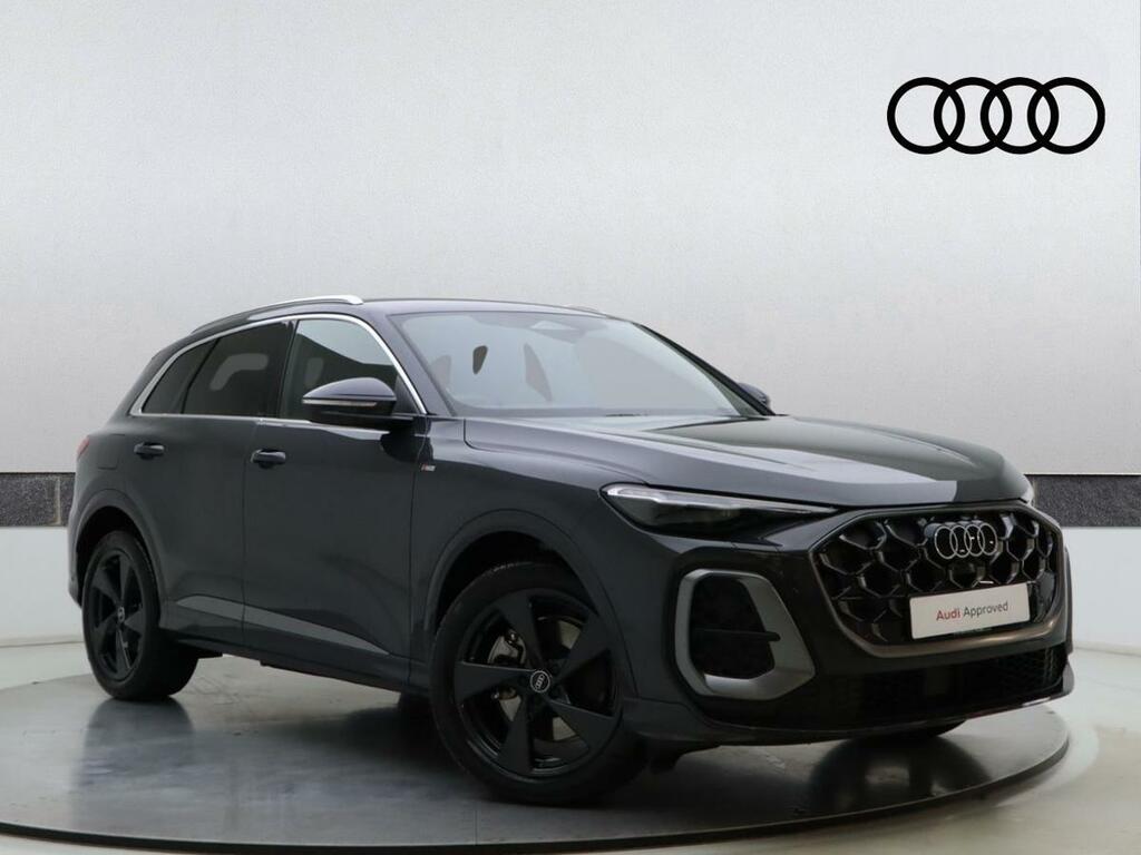 Audi Q4 E Tron 210Kw 45 Quattro 82Kwh Black Edition Black #1