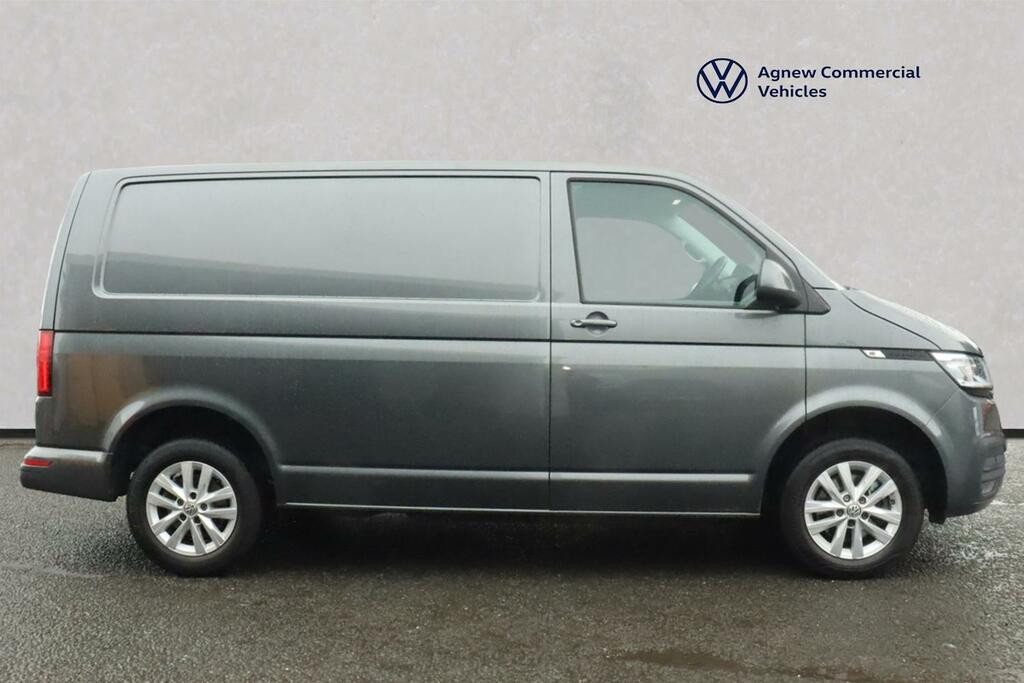Volkswagen Transporter 2.0 Tdi 110 Startline Van 110 Ps Black #4