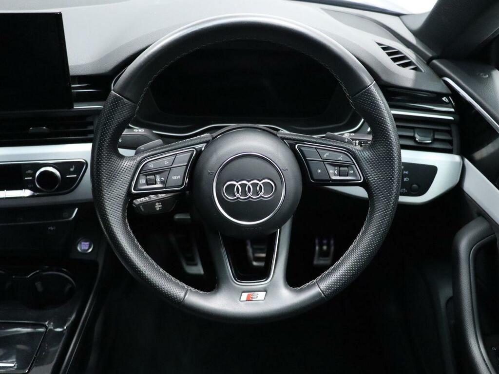 Audi A5 Coup- Black Edition 40 Tfsi 204 Ps S Tronic White #14