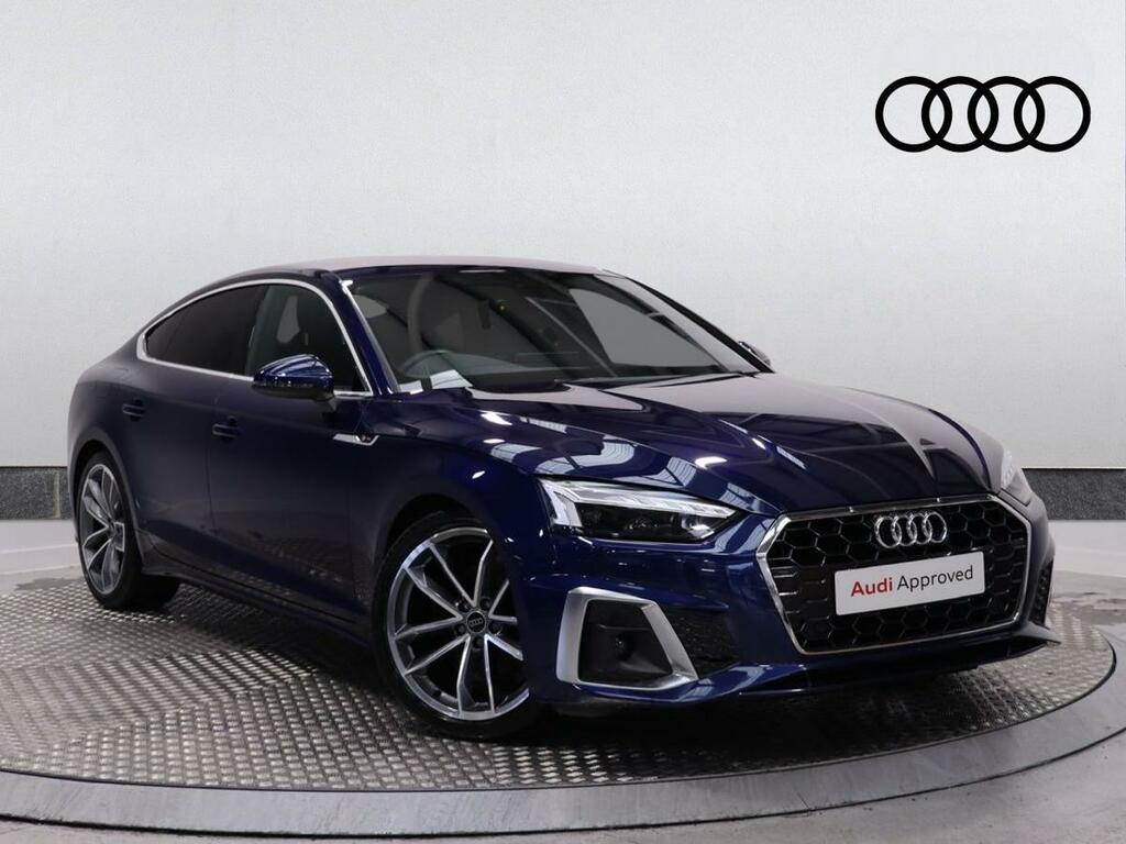Audi A5 Coup- Black Edition 40 Tfsi 204 Ps S Tronic White #1