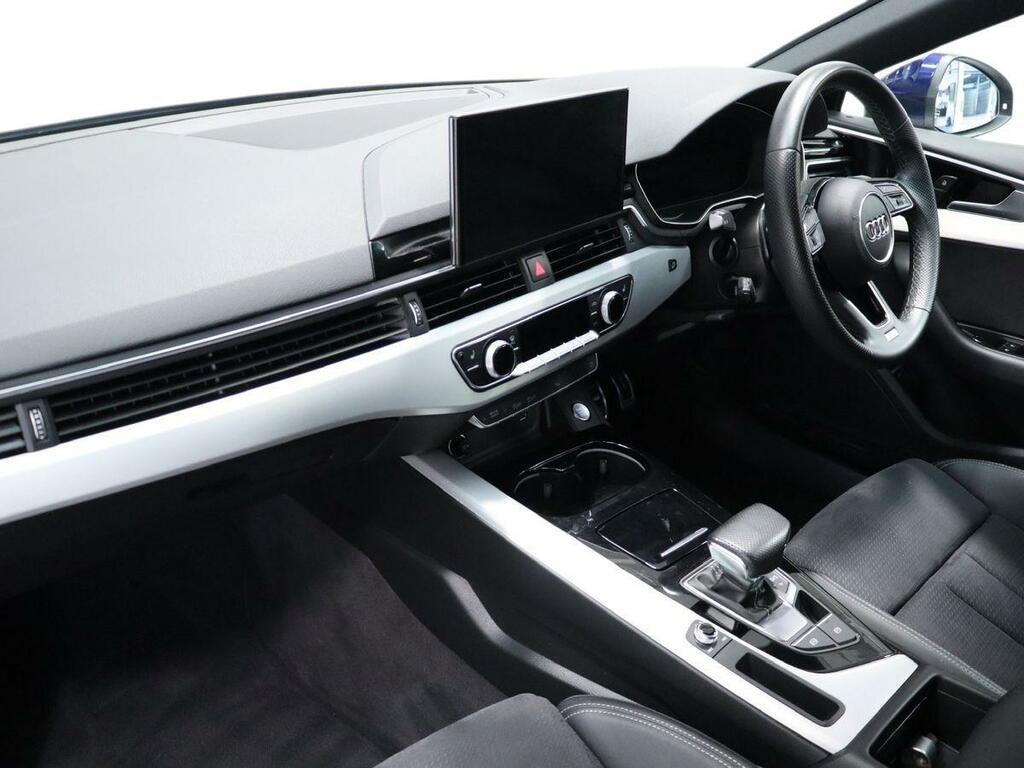 Audi A5 Coup- Black Edition 40 Tfsi 204 Ps S Tronic White #2