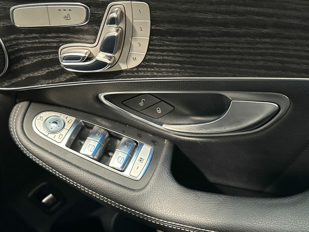 Mercedes-Benz GLC Class 220D Amg Line Suv White #33
