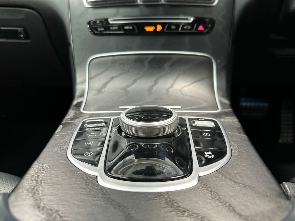 Mercedes-Benz GLC Class 220D Amg Line Suv White #28
