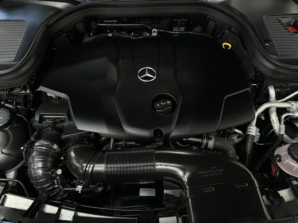 Mercedes-Benz GLC Class 220D Amg Line Suv White #27