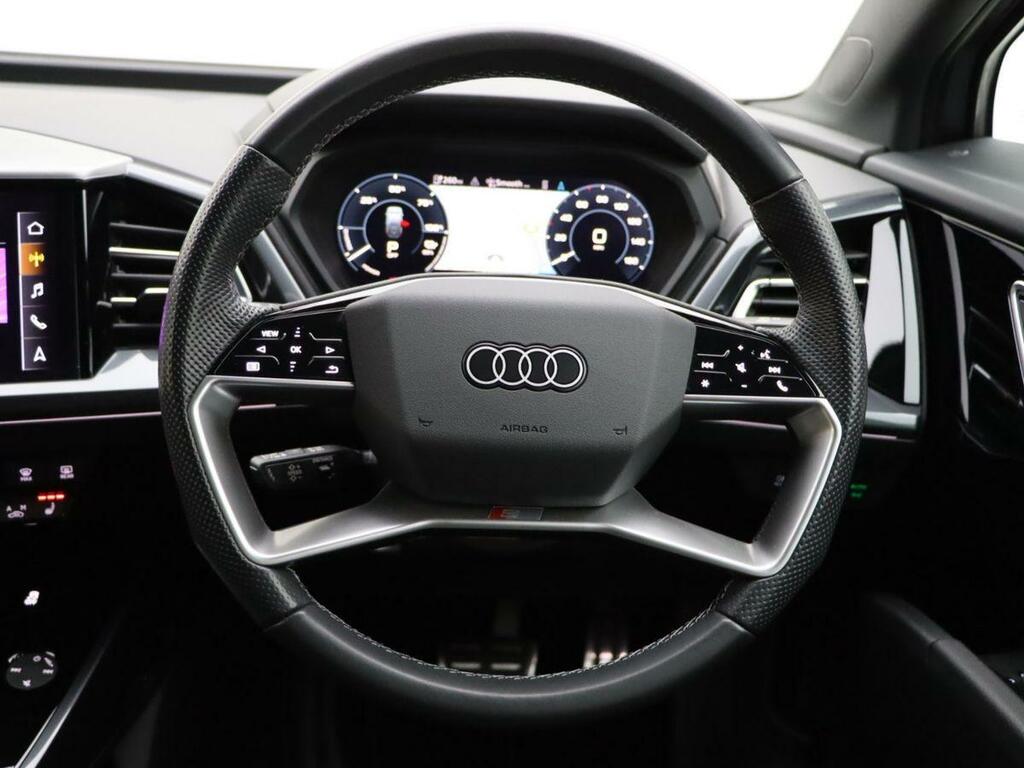 Audi Q4 E Tron 40 S Line Suv 82Kwh 204 Ps Black #14