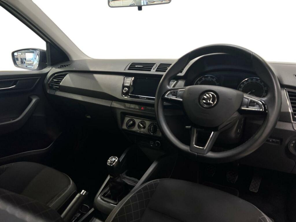 Skoda Fabia 1.0 Tsi 110 Se L #6