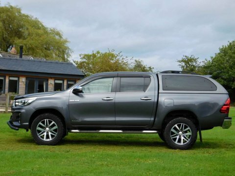 Toyota HILUX 2.4 D-4d Invincible Grey #6