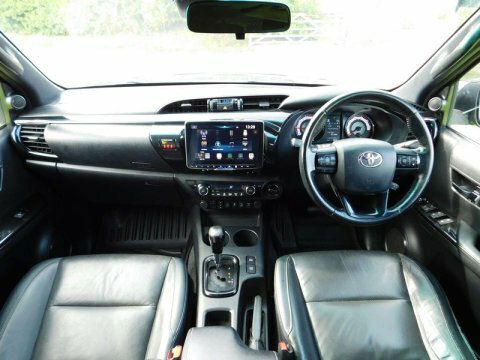 Toyota HILUX 2.4 D-4d Invincible Grey #3