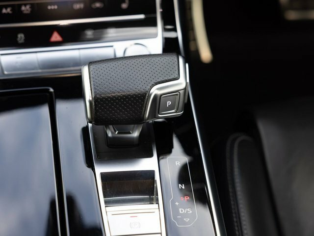 Audi Q8 50 Tdi Quattro Edition 1 Tiptronic Cs Black #25