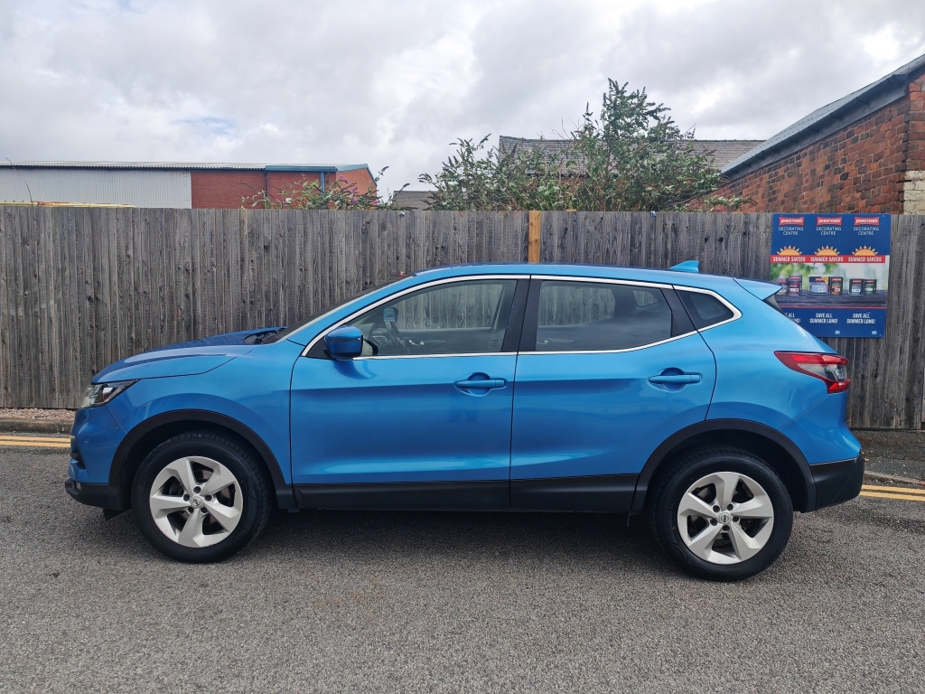 Nissan Qashqai Acenta Dig-t Red #6