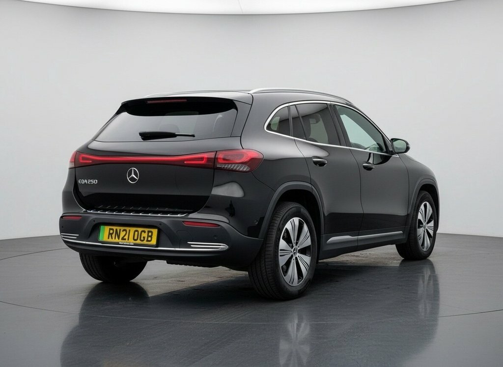 Mercedes-Benz EQA Suv Black #6