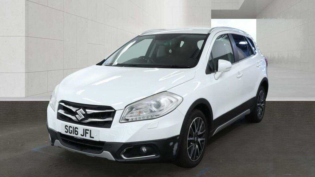 Suzuki SX4 S Cross 1.6 Sz-t Cvt White #2