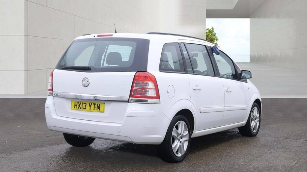 Vauxhall Zafira 1.6I 115 Exclusiv White #4