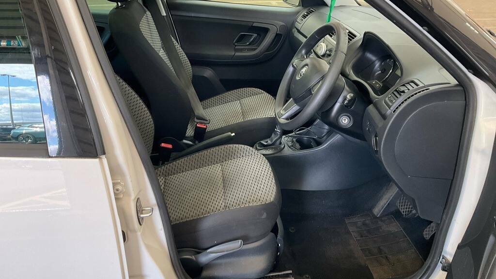 Skoda Roomster  Beige #11