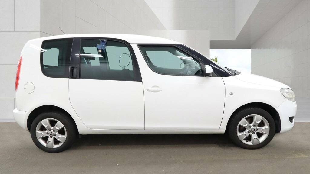 Skoda Roomster  Beige #5
