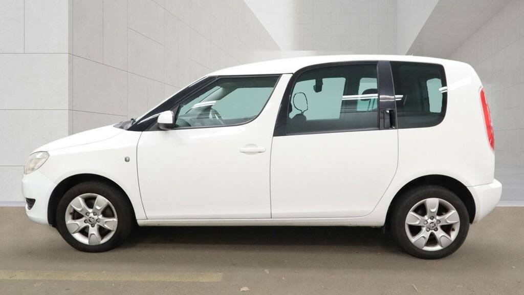 Skoda Roomster  Beige #6