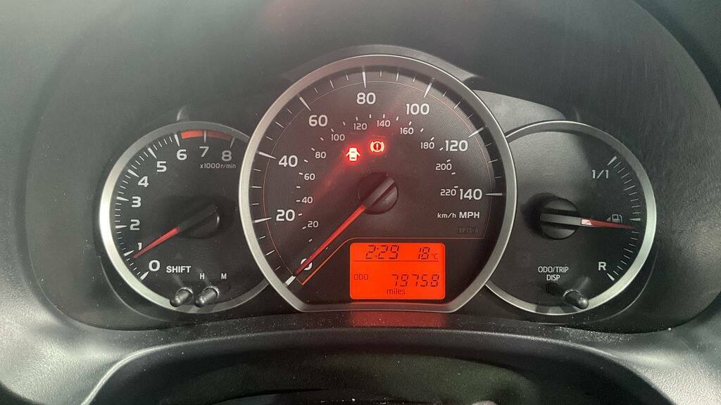 Toyota Yaris Hatchback White #12