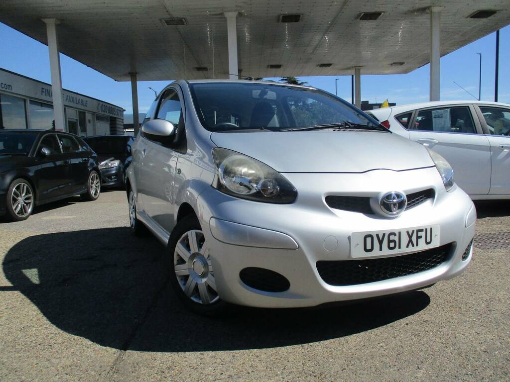 Toyota Aygo 1.0 Vvt-i Ice Mmt Silver #2